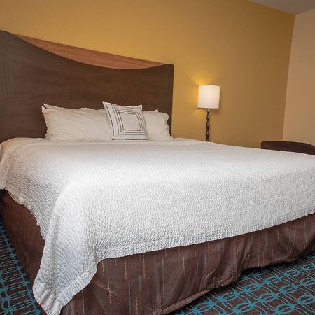 Fairfield Inn & Suites By Marriott Knoxville/East Номер фото